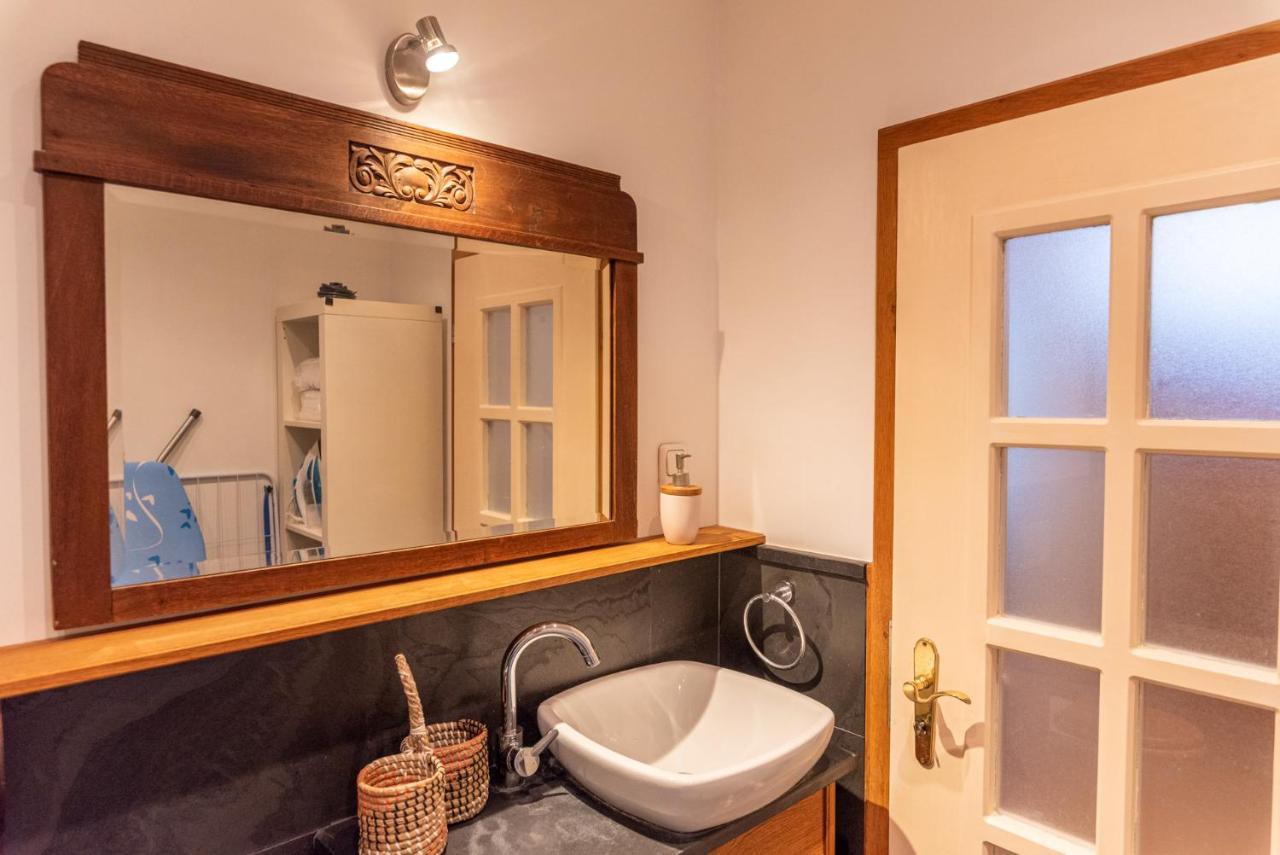 Appartamento Designer Unterkunft In 15. Jahrhundert Altbau 75 M² Fuer Max. 4 Personen Eltville am Rhein Esterno foto