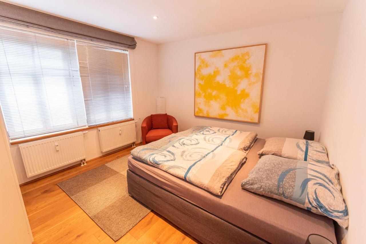 Appartamento Designer Unterkunft In 15. Jahrhundert Altbau 75 M² Fuer Max. 4 Personen Eltville am Rhein Esterno foto